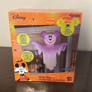 Mickey Mouse inflatable ghost